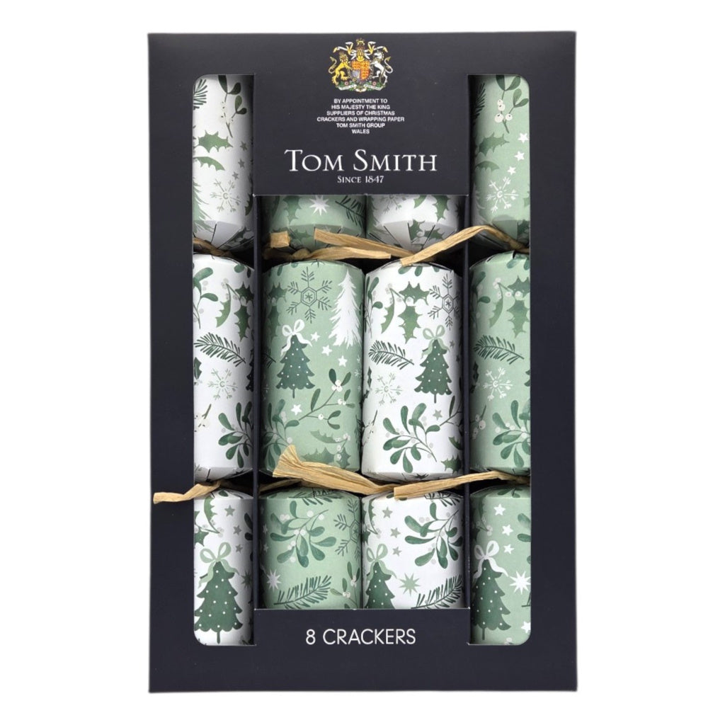 Tom Smith Mistletoe Family Crackers 8-pack