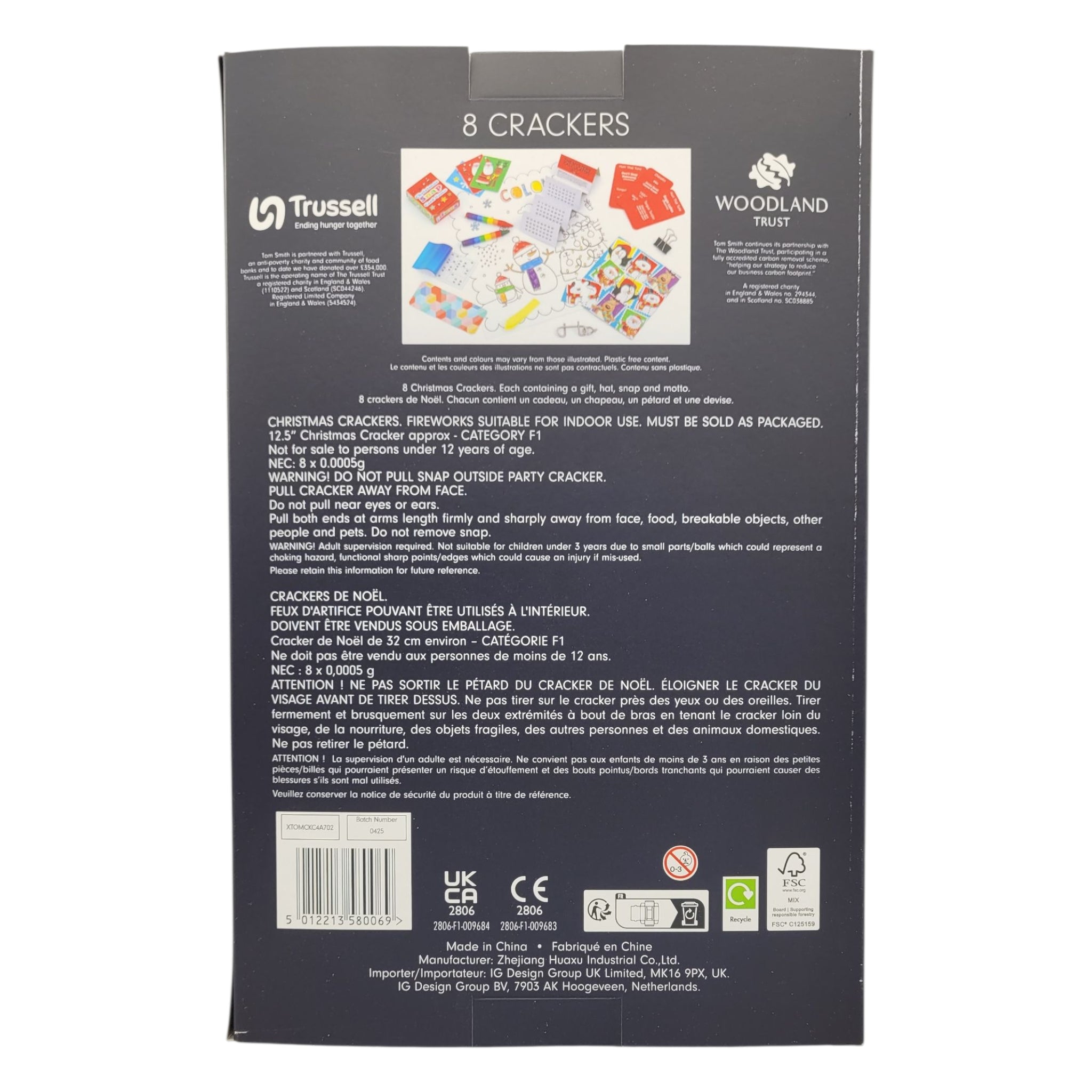 Tom Smith Nutcracker Family Christmas Crackers, 8 crackers. Inside